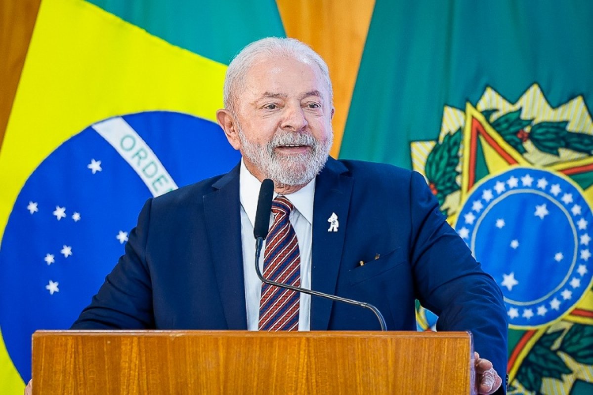 Presidente recebe mesmo salário que deputado federal; confira remuneração bruta de altas autoridades da república