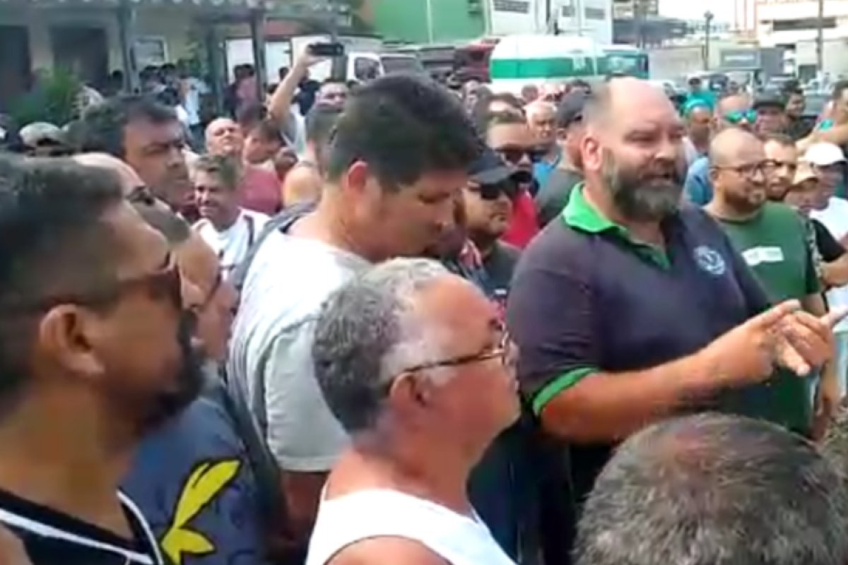 Liminar proíbe greve dos caminhoneiros 