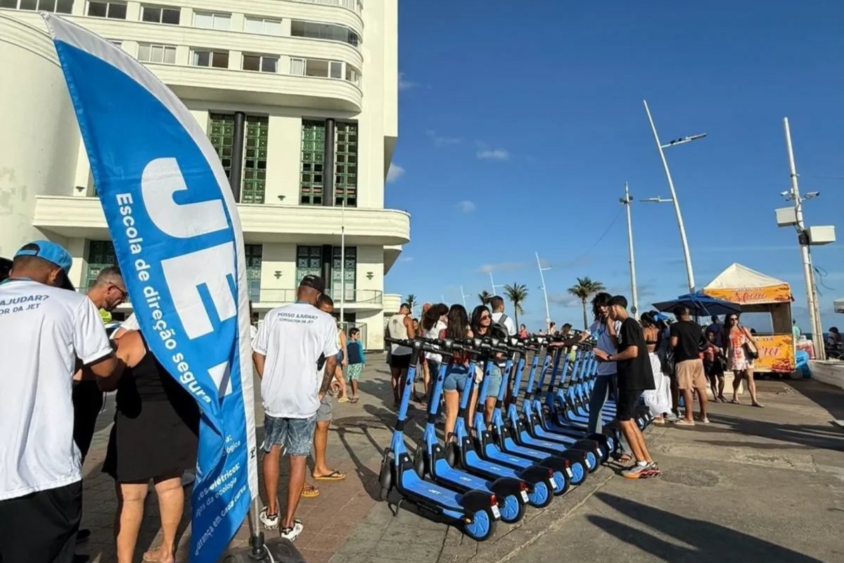 Prefeitura proíbe uso de patinetes elétricos para menores de 18 anos em Salvador