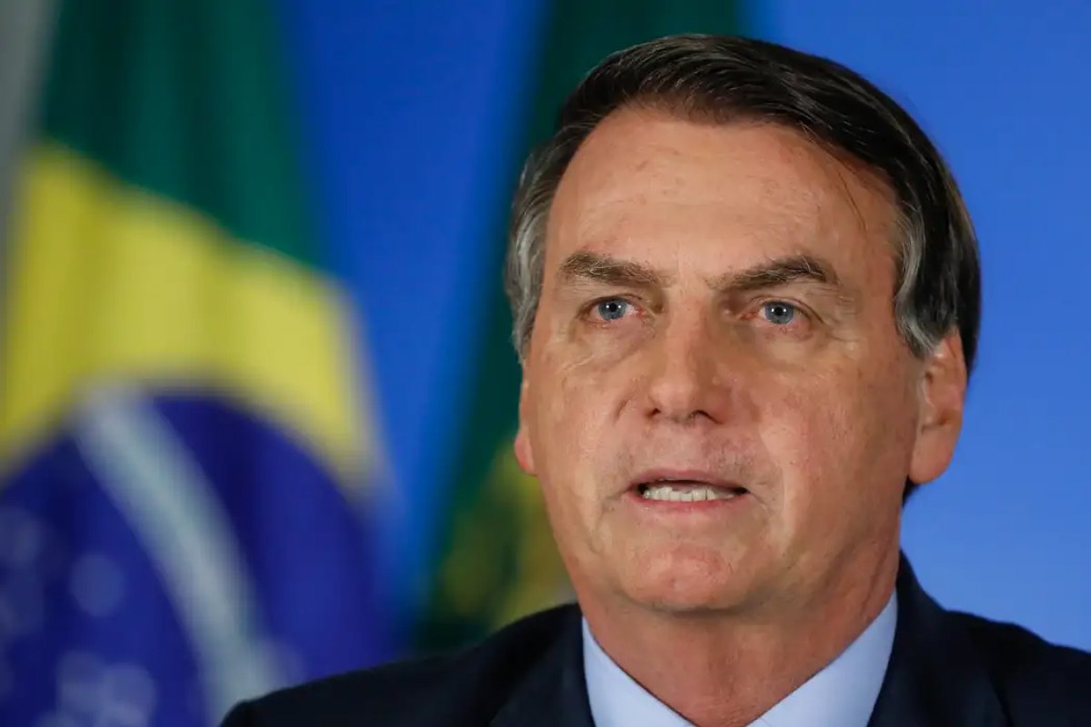 "Isso jamais teria acontecido sob o meu governo", diz Jair Bolsonaro sobre as taxas de 50% de Trump