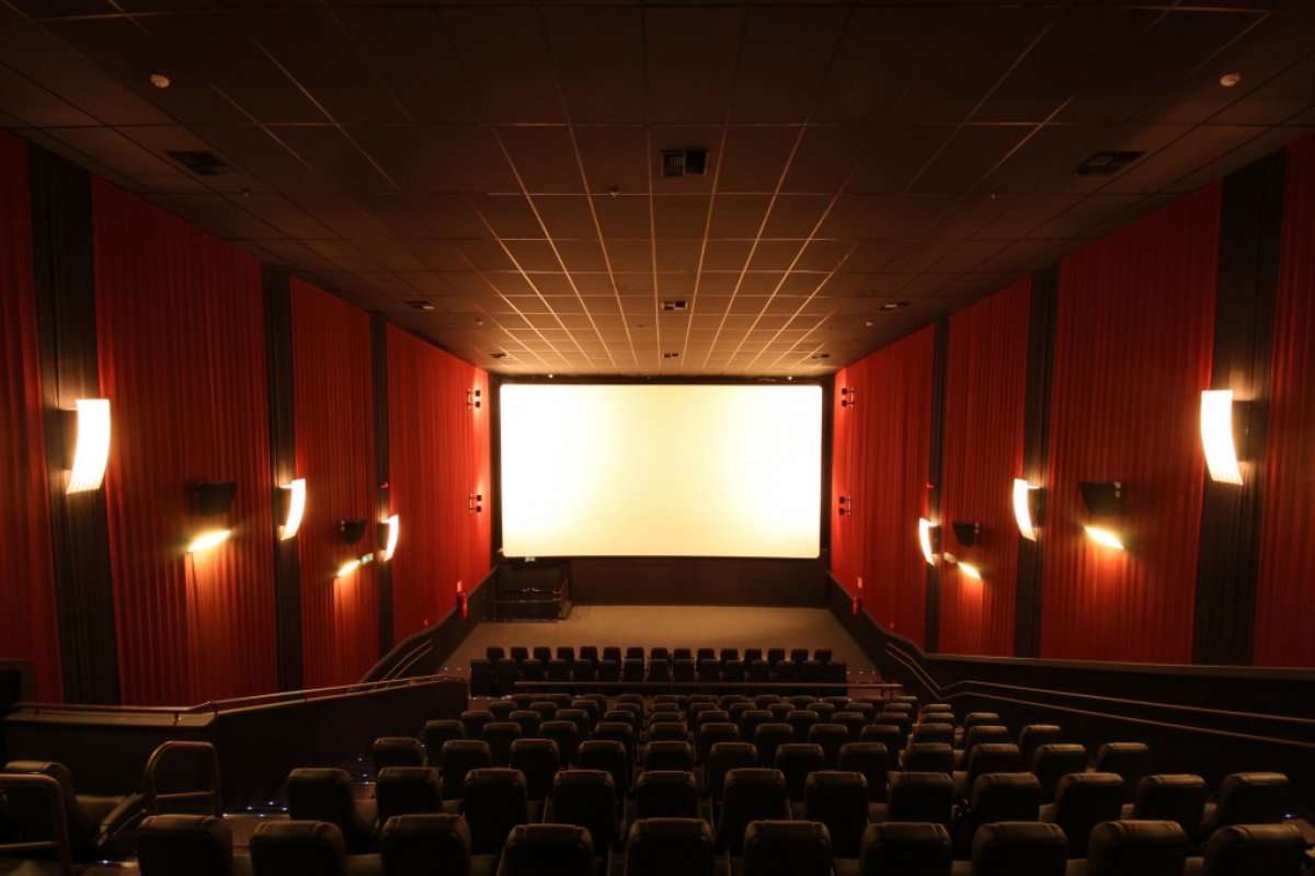 Mais de 400 filmes e séries encontram-se parados no Brasil