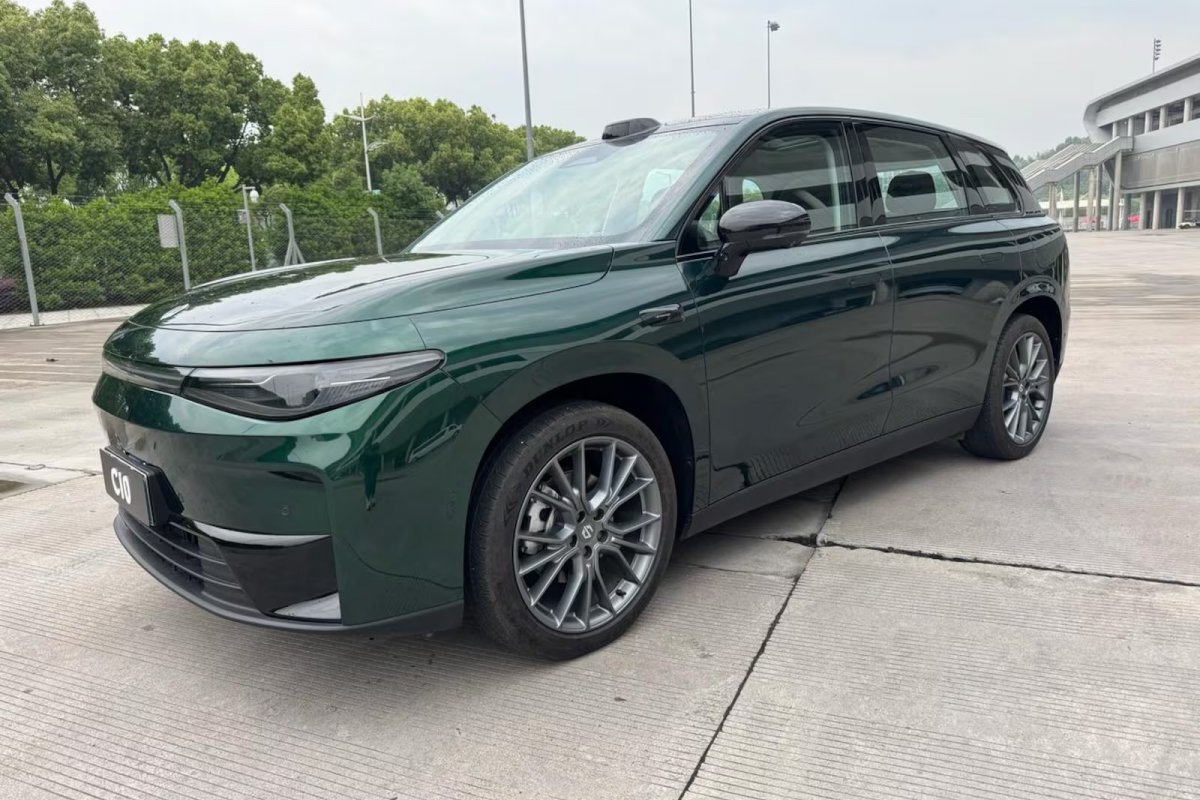 Leapmotor anuncia carro elétrico com motor gerador a gasolina no Brasil 