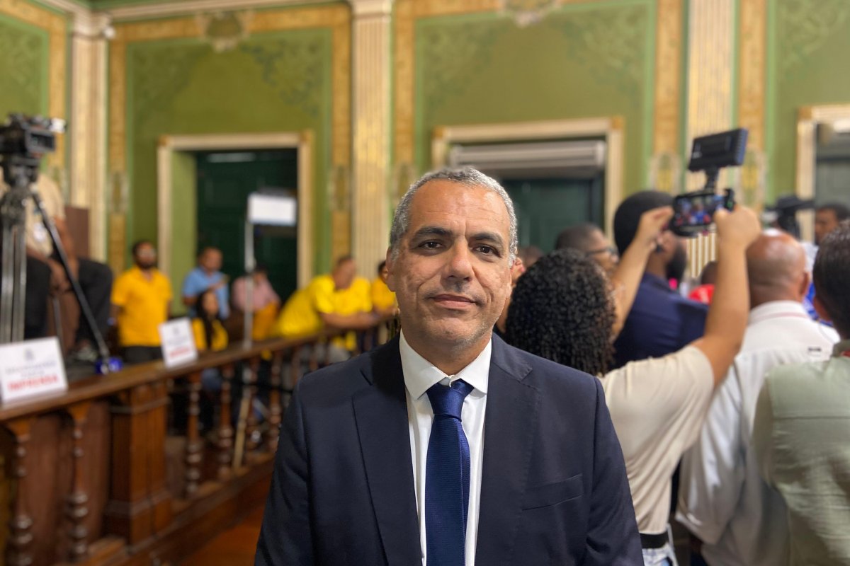 Vídeo: Cezar Leite defende tornozeleira para Rui Costa por caso dos respiradores: 'segurança do país'