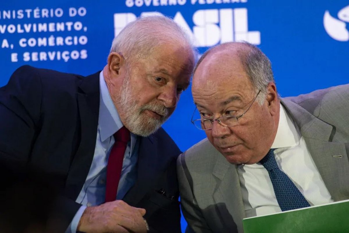 Brasil contesta tarifa de Trump na OMC