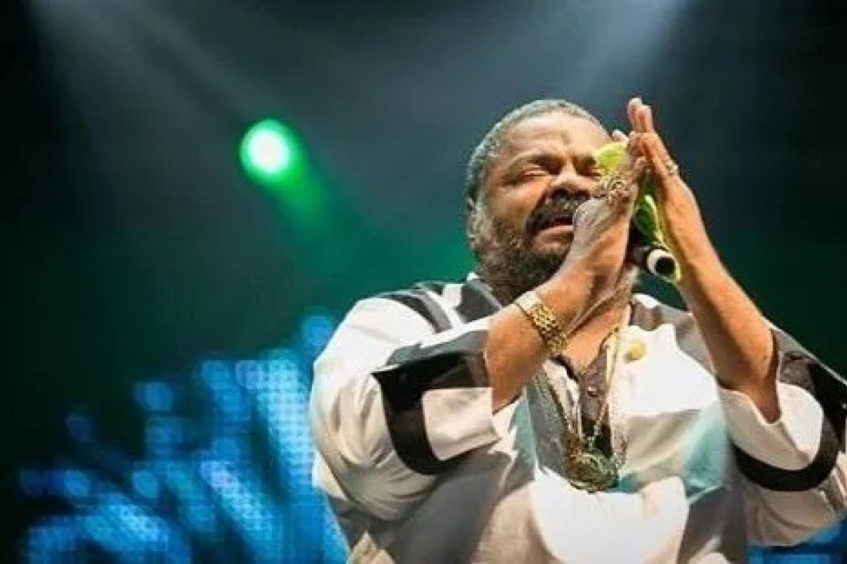  Arlindo Cruz se apresentou pela última vez em peça no Teatro Carlos Gomes, um dia antes de sofrer AVC