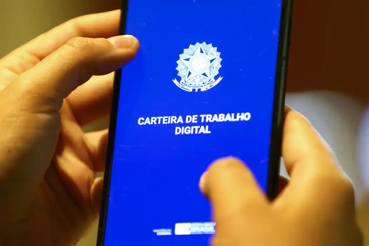 SineBahia oferece vagas de emprego nesta segunda-feira (11)