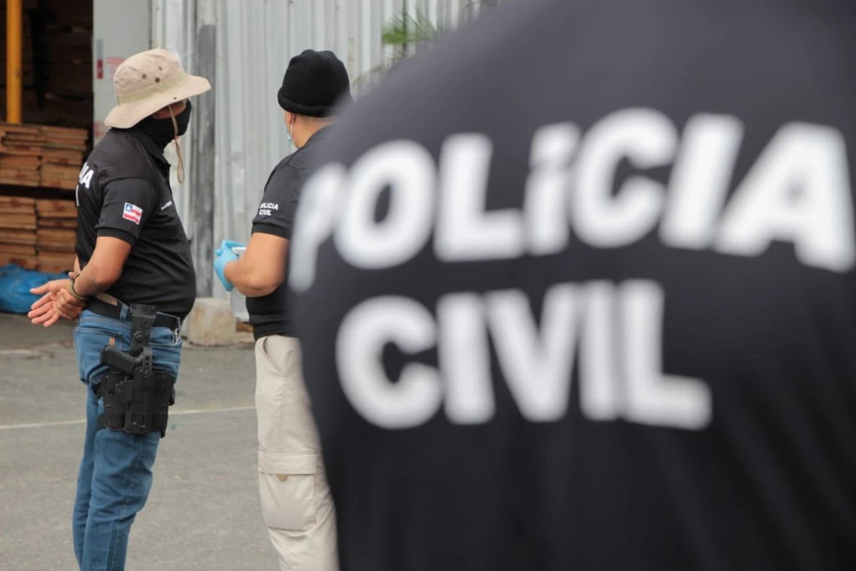 Mulher é encontrada morta com mãos amarradas e saco na cabeça em Salvador