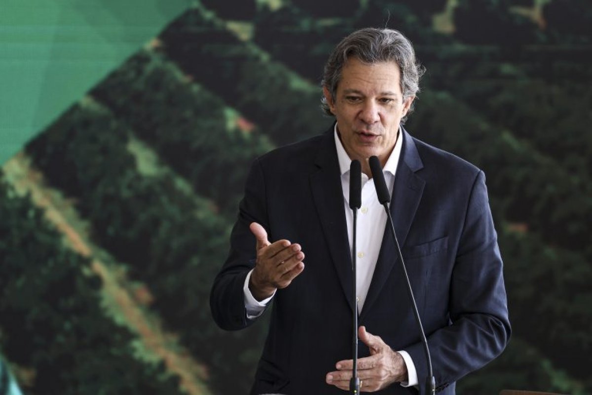 Haddad participa de audiência na Câmara dos deputados 