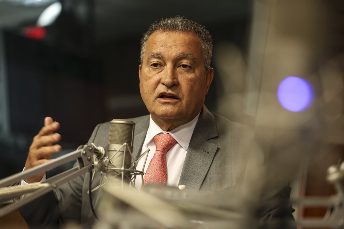 Governo planeja PLs para coibir concorrência desleal de big techs, afirma Rui Costa