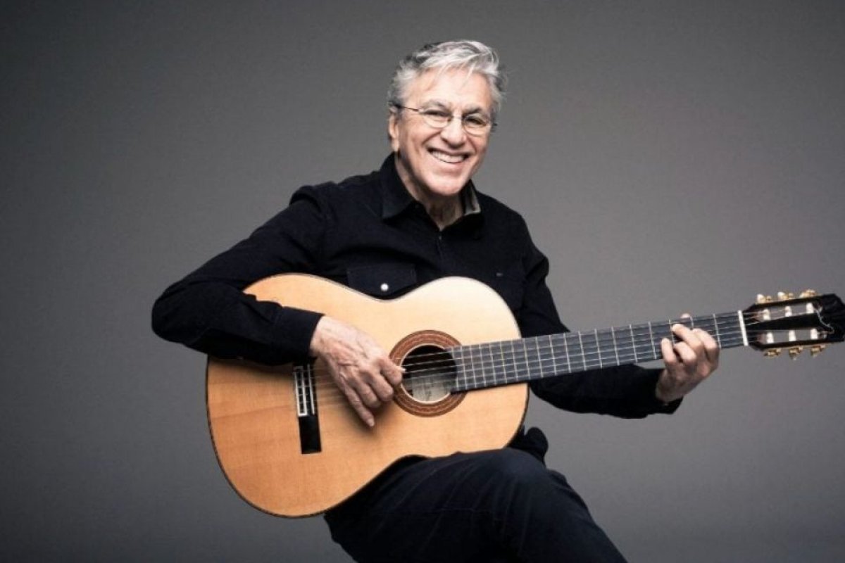 Caetano Veloso será homenageado com Medalha Tiradentes no Rio