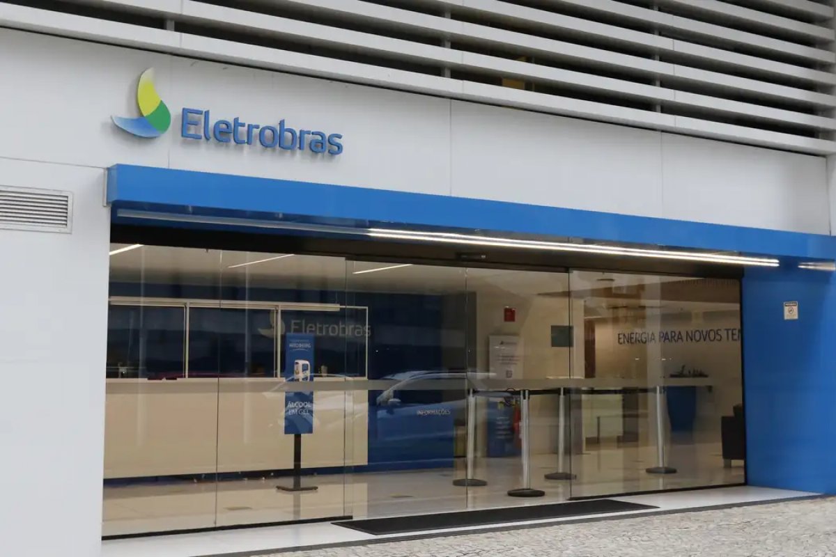 Eletrobras abre processo seletivo com 108 vagas em mais de 15 estados; confira