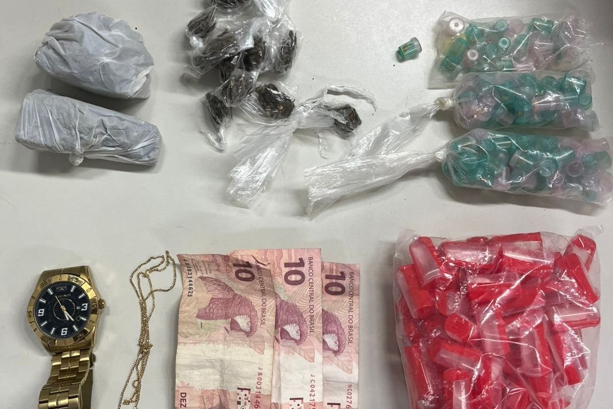 Suspeito de trafico de drogas é preso pela Polícia Militar no IAPI 