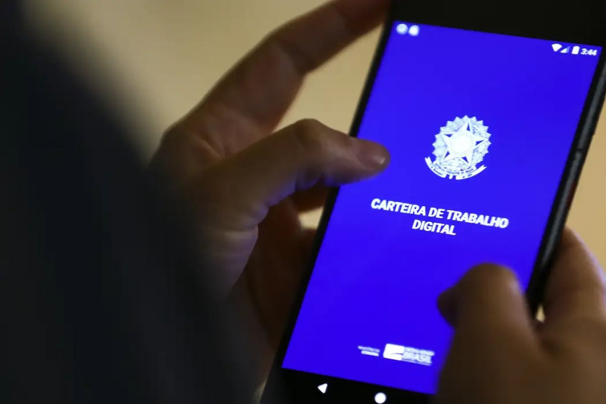 SineBahia oferece vagas de emprego nesta terça-feira (2)
