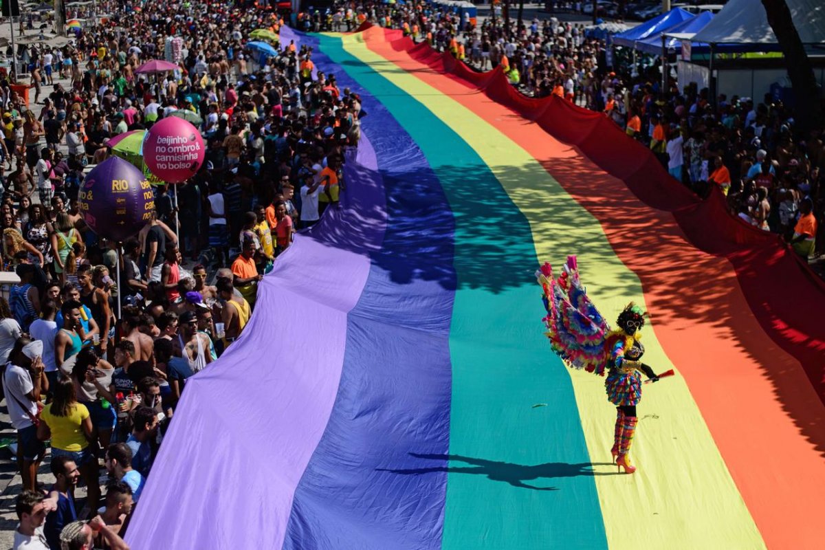 Parada LGBT deve receber 12% a mais de turistas este ano
