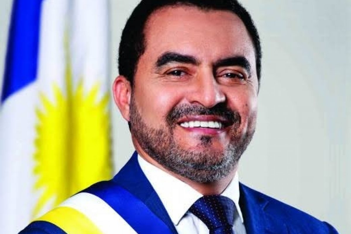 Governador de Tocantins é afastado em operação da PF sobre desvio de emendas
