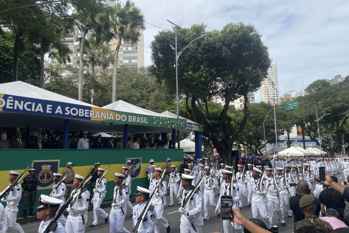 7 de setembro: Salvador celebra 203 anos da Independência com desfile e atos políticos 