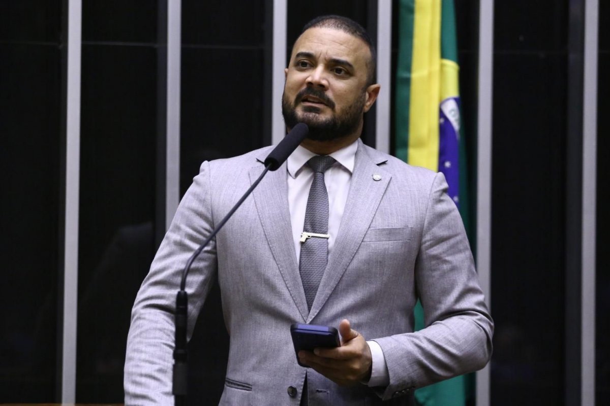 Capitão Alden propõe incluir policiais com nome negativado no Habite Seguro