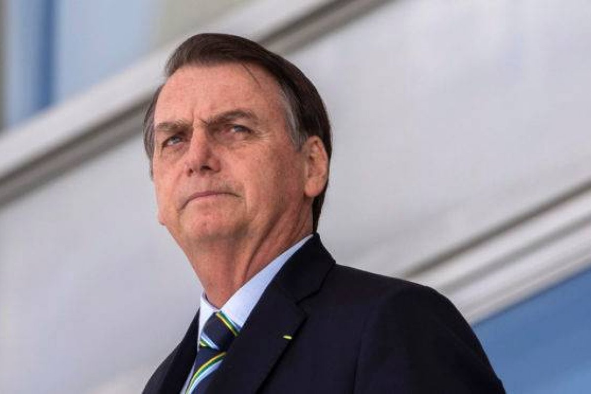 Jair Bolsonaro vai passar Carnaval no Guarujá, em São Paulo