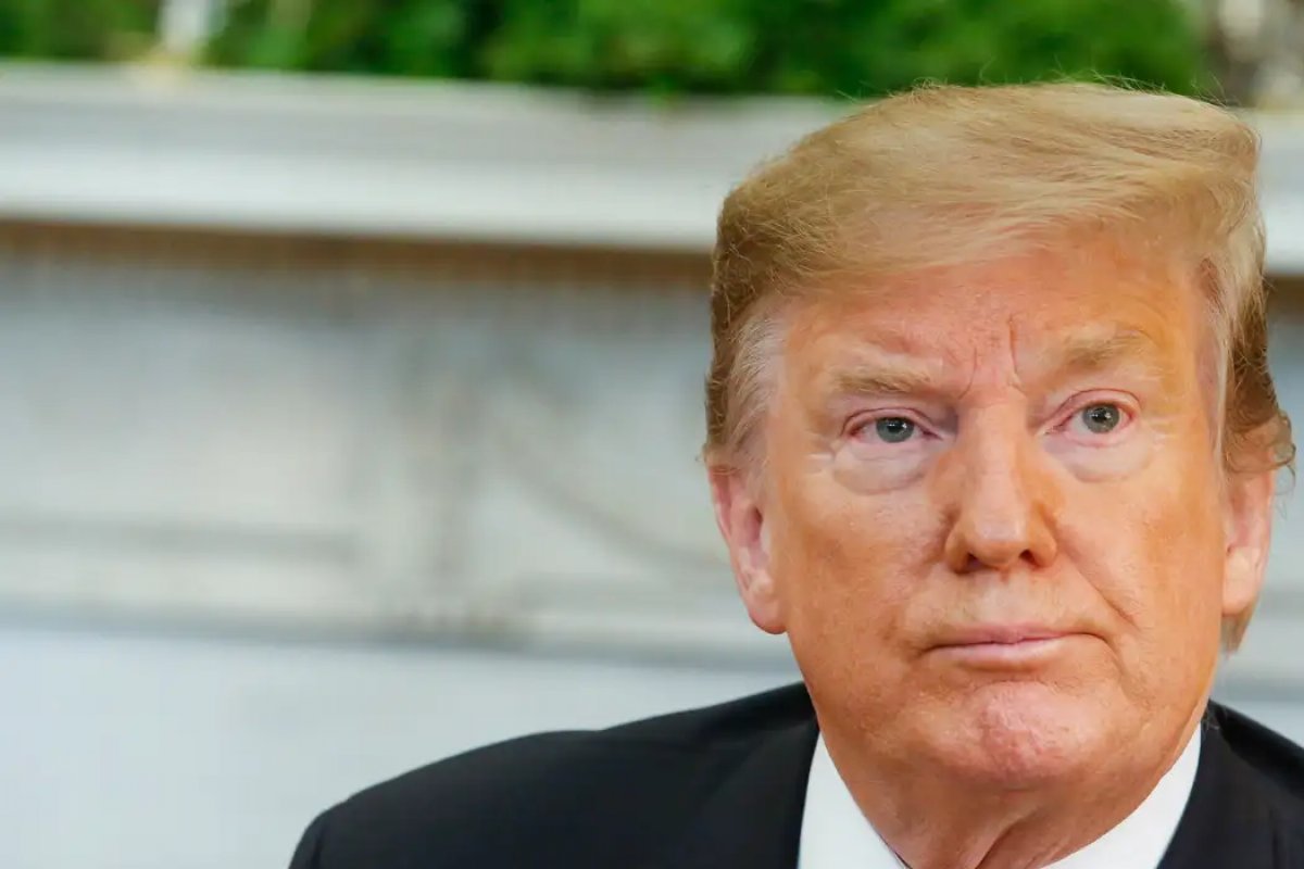 Trump diz estar surpreso e insatisfeito com condenação de Bolsonaro