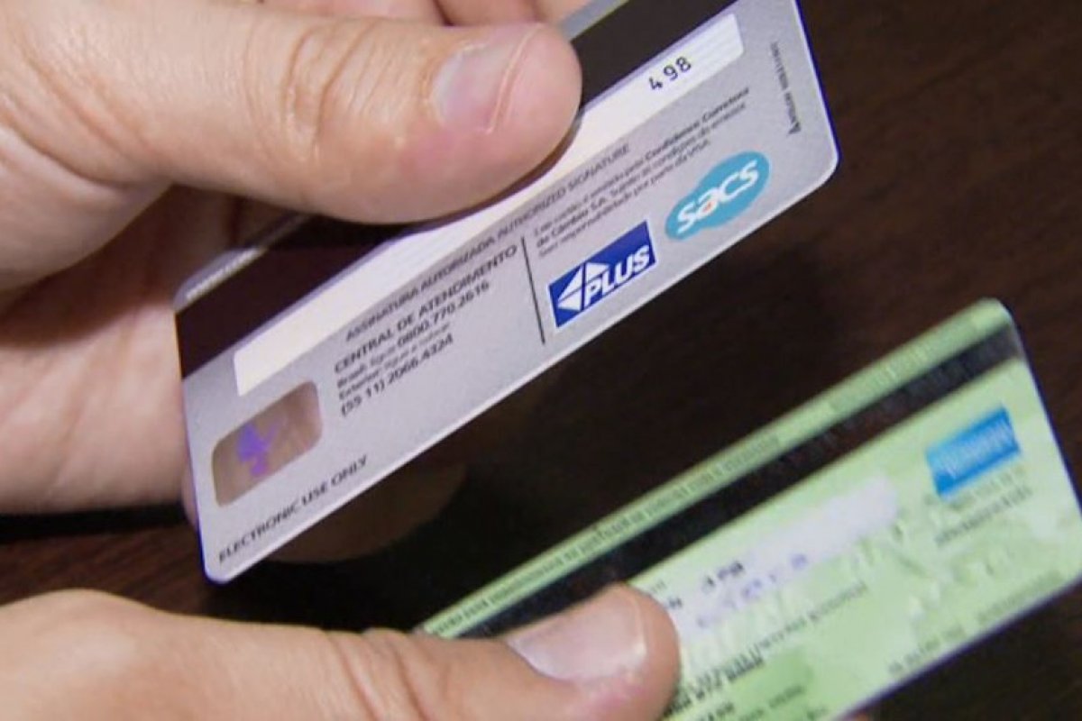 Taxa de câmbio para cartão de crédito no exterior será a do dia do gasto 
