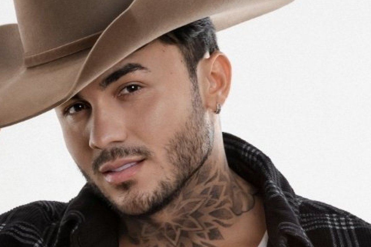 Conheça Wallas Arrais, cantor e um dos galãs do reality 'A Fazenda 17'!