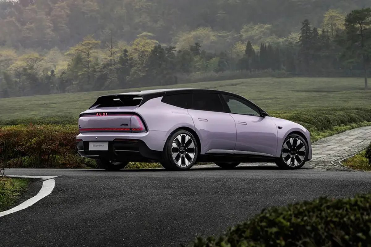 Novo carro da AUDI na China recebe 10 mil pedidos em meia hora 