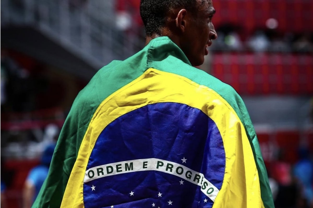Alison dos Santos é prata nos 400 m com barreiras no Mundial de Tóquio
