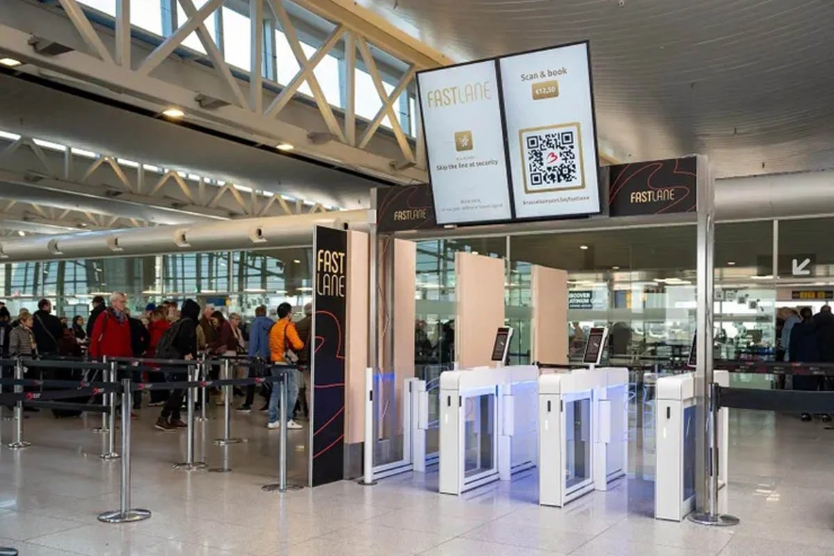 Aeroportos europeus sofrem atrasos e cancelamentos após ataque cibernético
