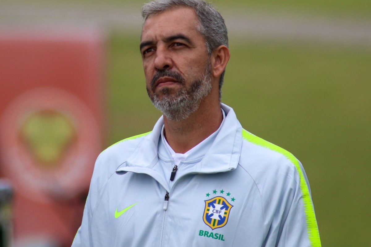 Vitória contrata Marcelo Vilhena para coordenar divisão de formação do time