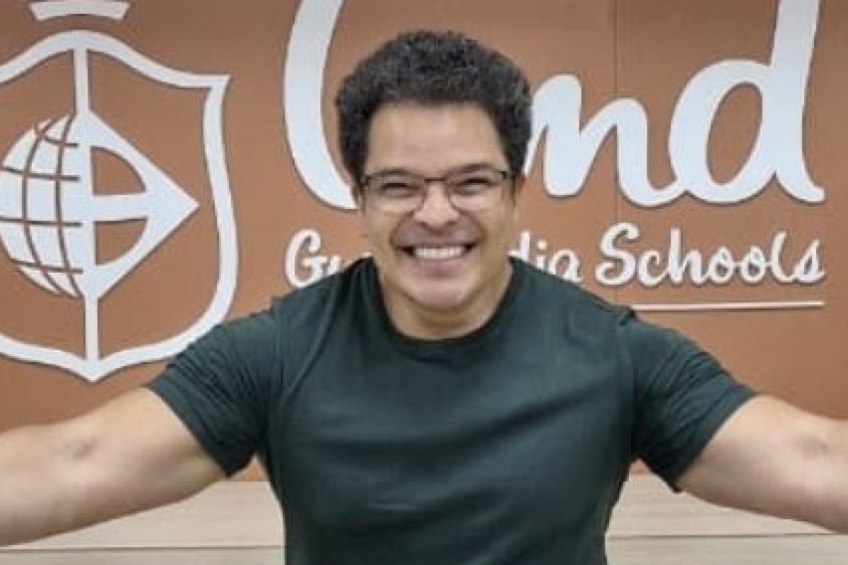 Adelmo Casé visita a Land School Pituba e inaugura projeto que aproxima alunos de artistas e atletas!