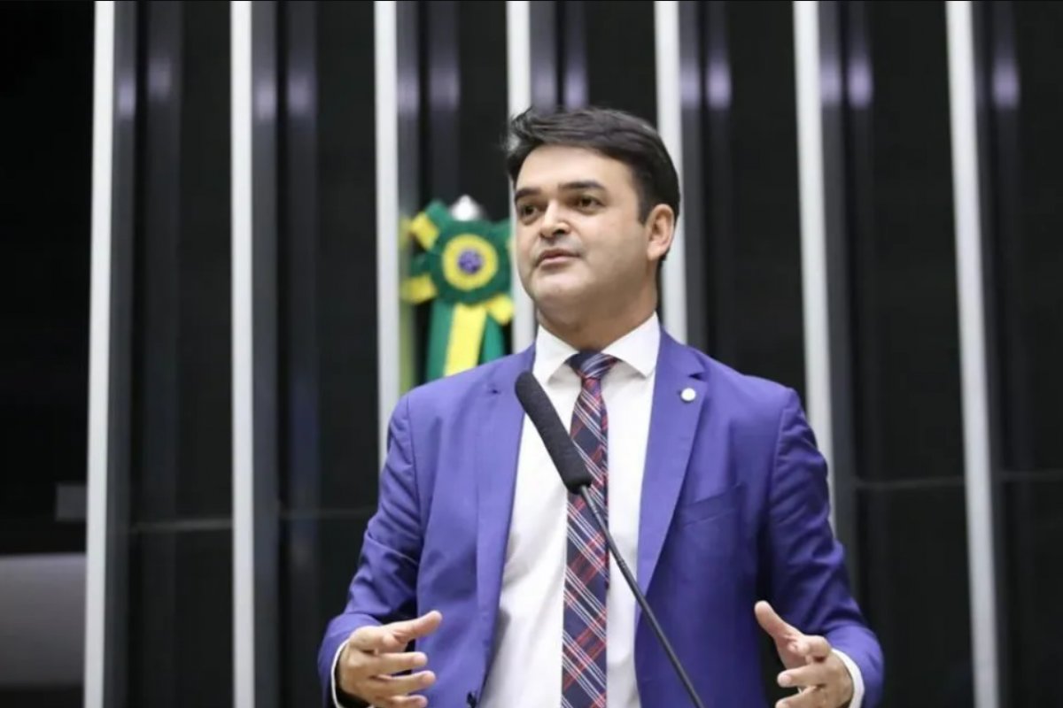 “Não há clima para derrubada dos vetos presidenciais", diz relator da Ficha Limpa 