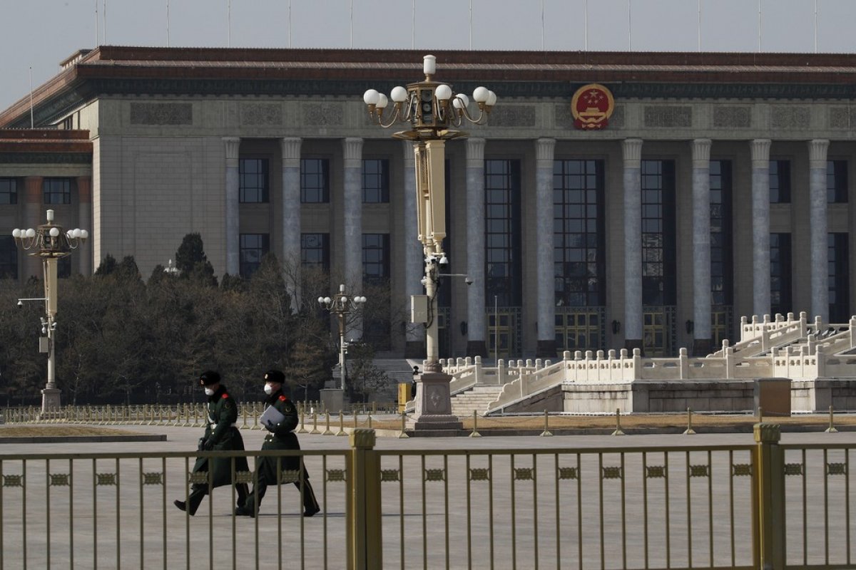 China adia encontro anual do Parlamento devido epidemia do coronavírus