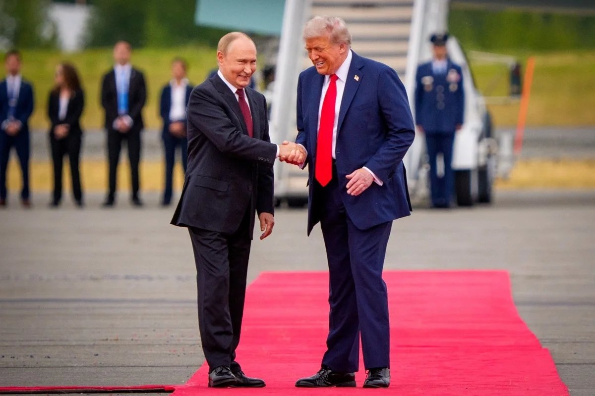 Trump diz que proposta nuclear de Putin 'parece uma boa ideia'