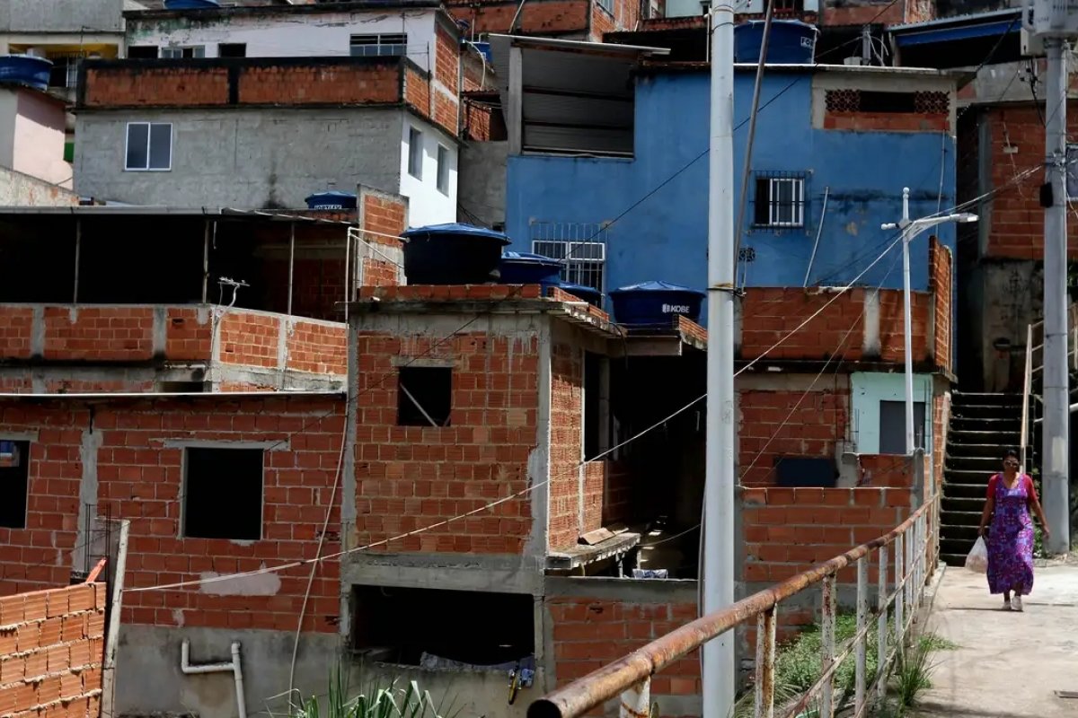 Pretos e pardos chefiam 3 de cada 4 lares em que se registrou fome