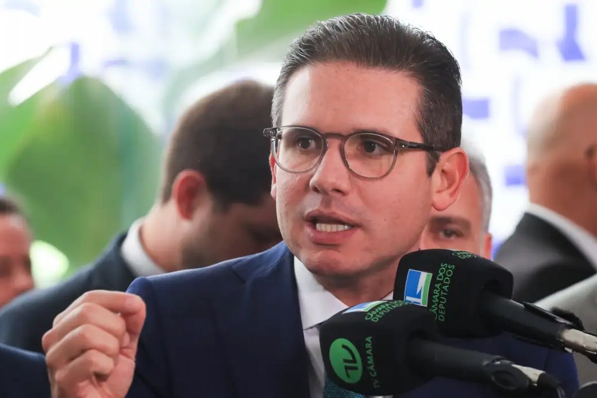 Motta fecha contrato de R$ 5 milhões para poder melhorar a imagem da Câmara 