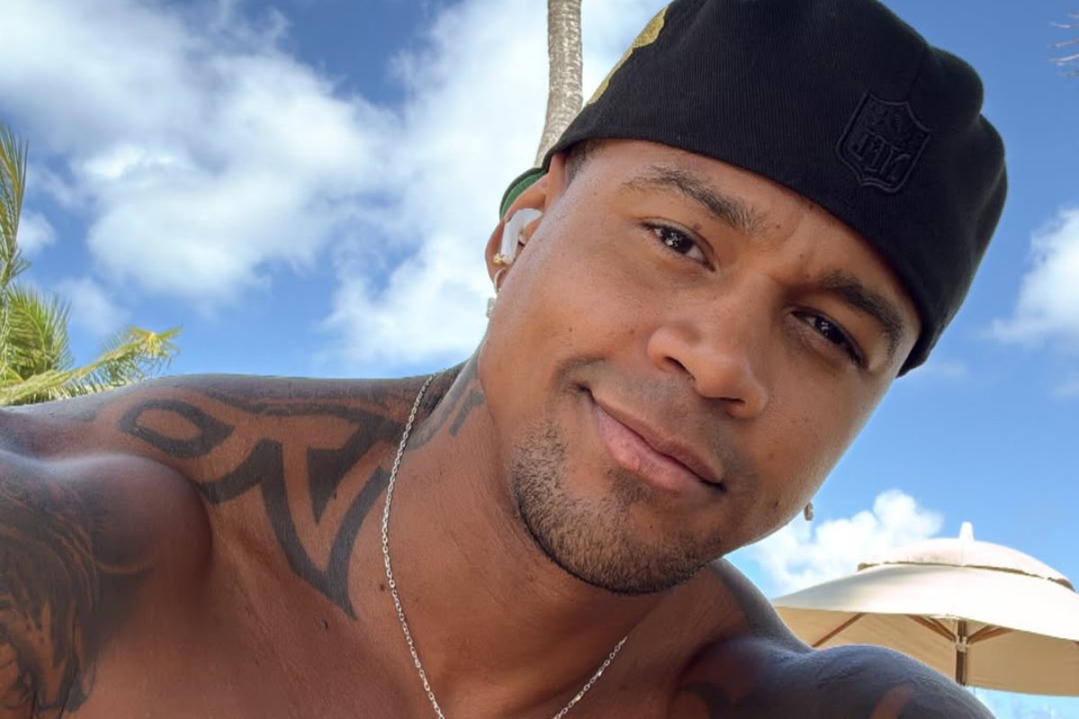Comunidade onde cresceu o cantor Léo Santana pode ser reconhecida como bairro; entenda