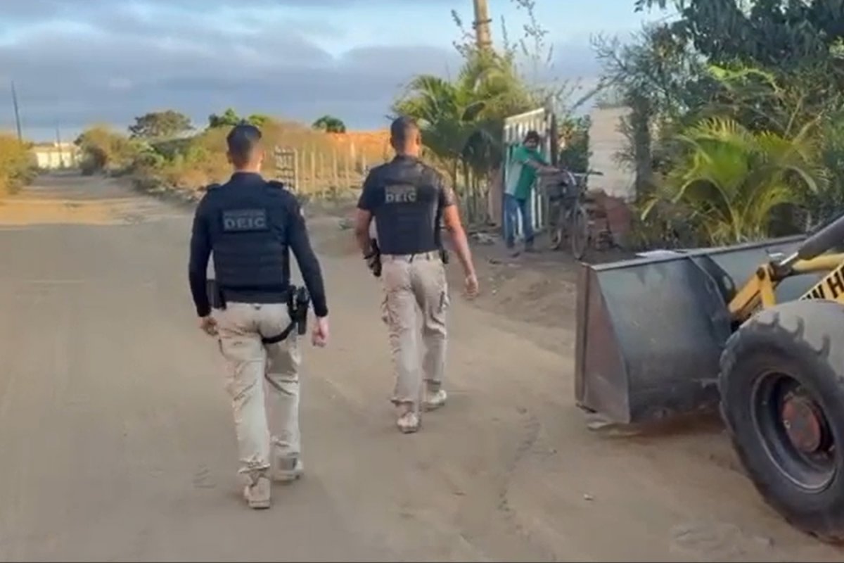 Vitória da Conquista: seis homens são presos em flagrante por furto de água 