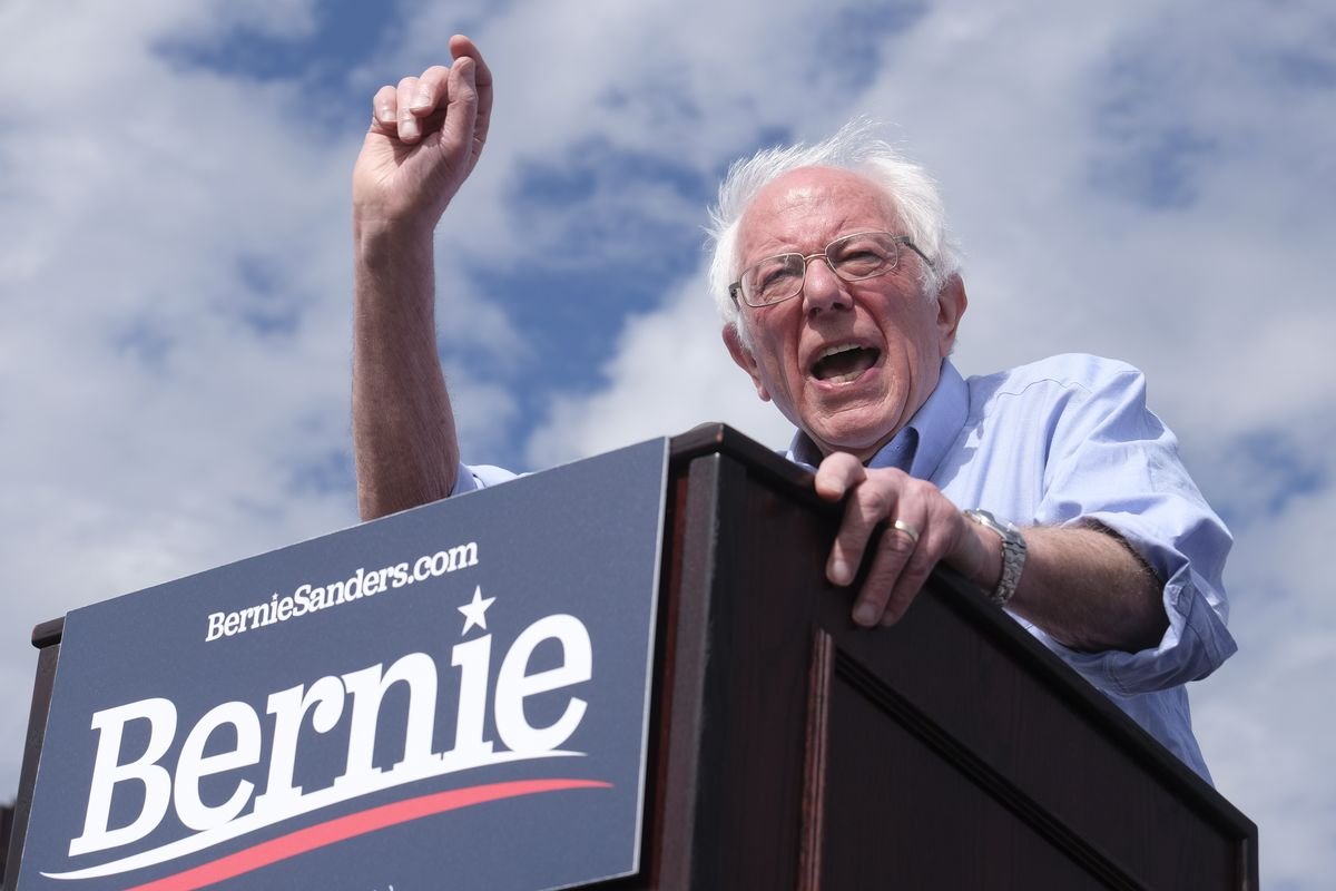 Sanders ultrapassa Biden entre eleitores afroamericanos, diz pesquisa