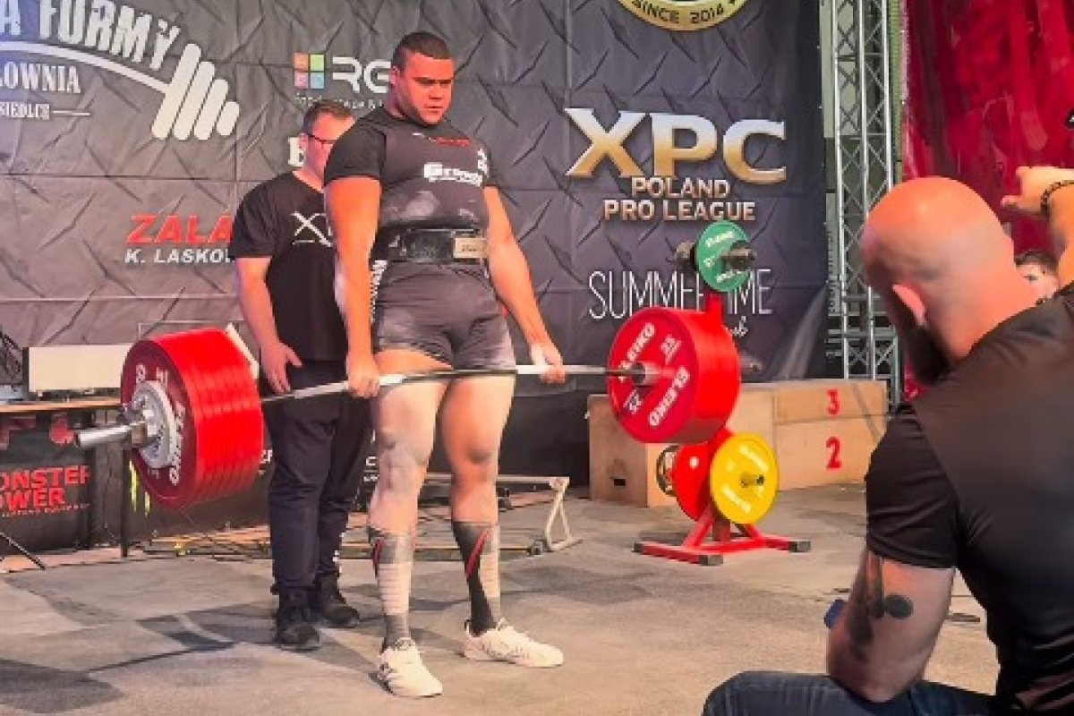 Levantamento terra: brasileiro quebra recorde nacional ao erguer 390 kg em campeonato 