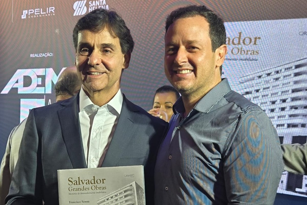 Coquetel para convidados marca lançamento do livro comemorativo da ADEMI-BA!