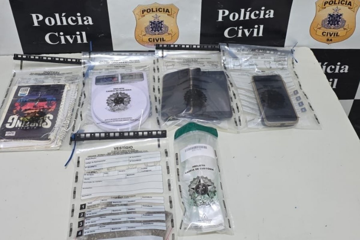 Homem é preso e filho de 17 anos detido por tráfico de drogas no norte da Bahia 