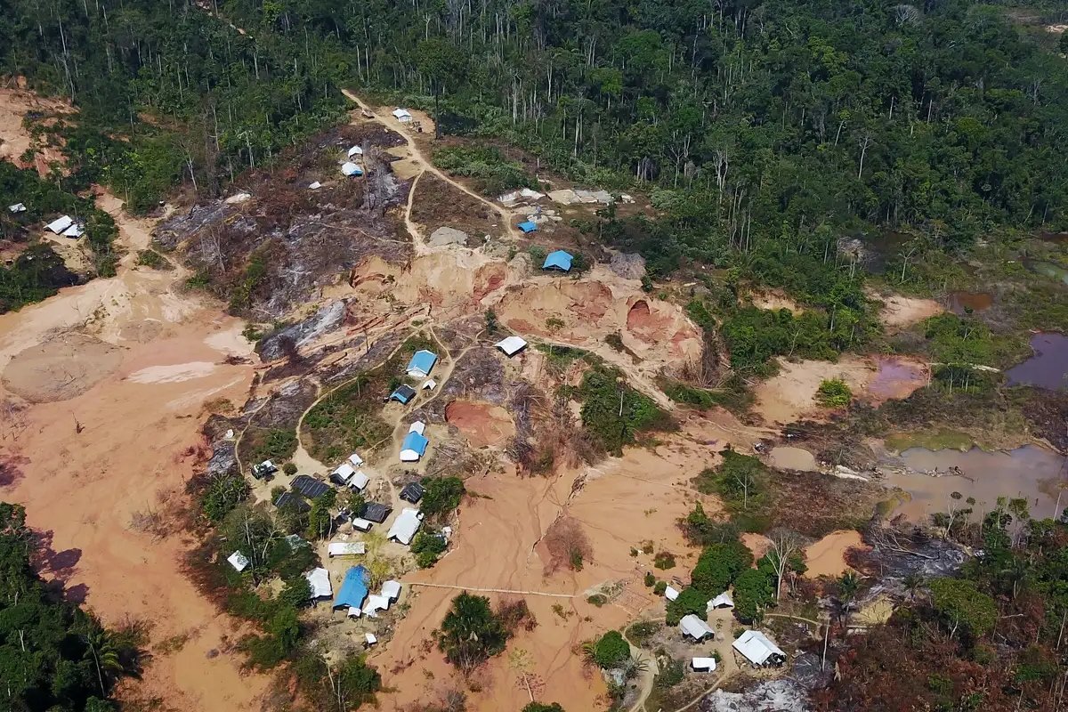 Garimpo ilegal se apropria das reservas de manganês do Brasil, uma das maiores do mundo