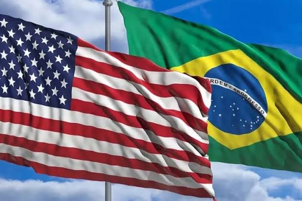 Diplomacia, tarifas e migração: repercussões da reunião Trump-Lula para brasileiros no exterior!