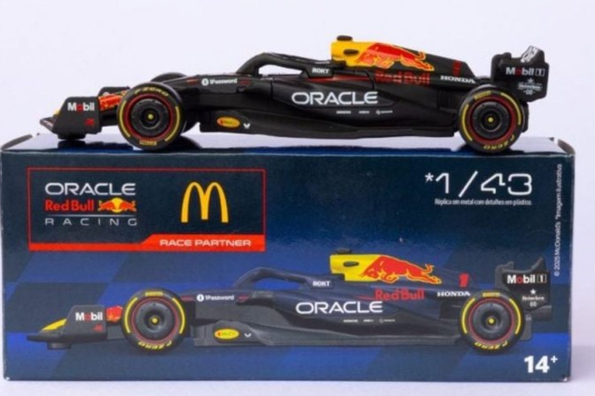 McDonalds e RBR RACING voltam a oferecer miniatura da F1 nos restaurantes  