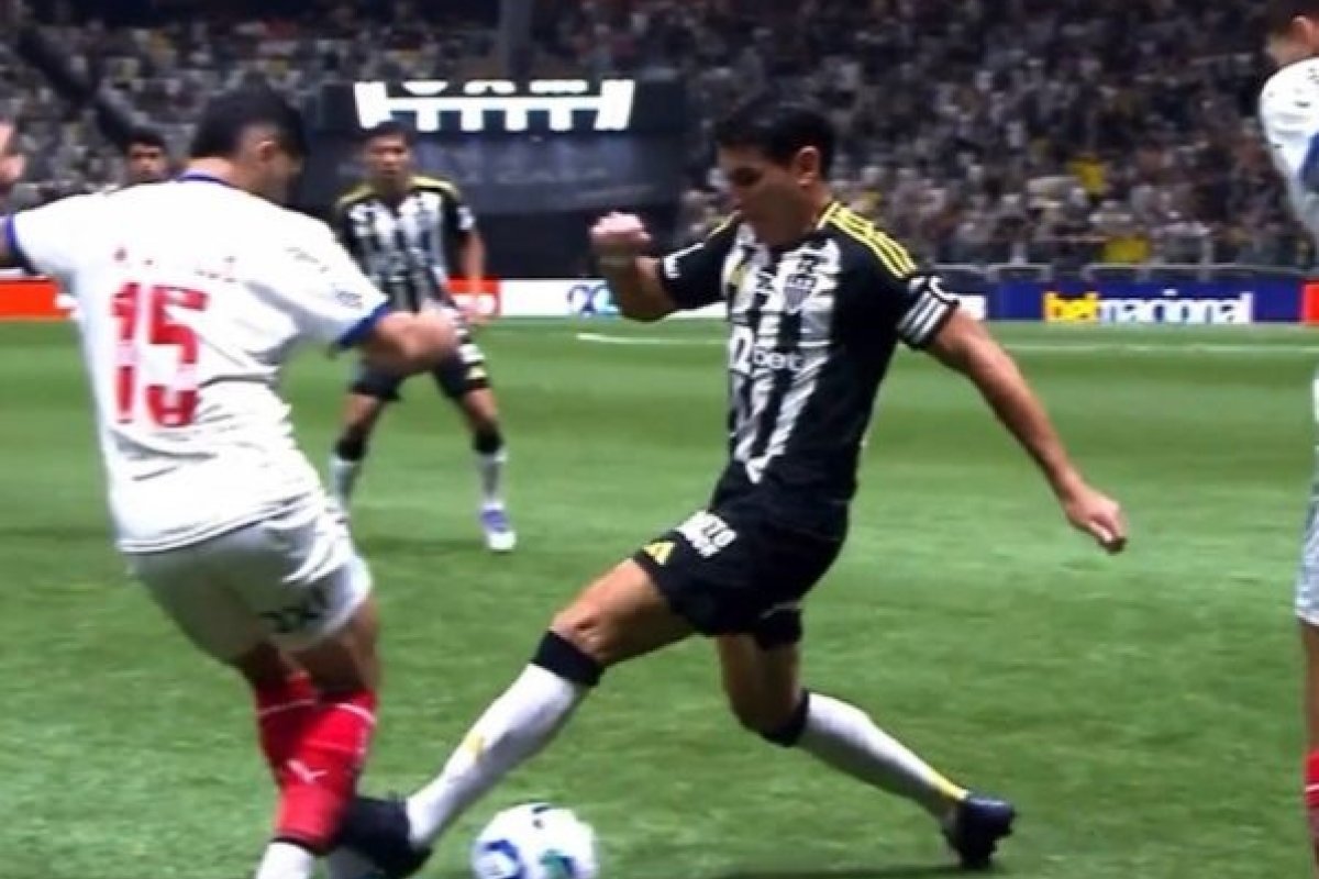 Em nota, Bahia contesta decisões da arbitragem em derrota para o Atlético-MG 