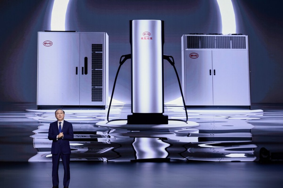 BYD anuncia “super carregadores” também para o Brasil 