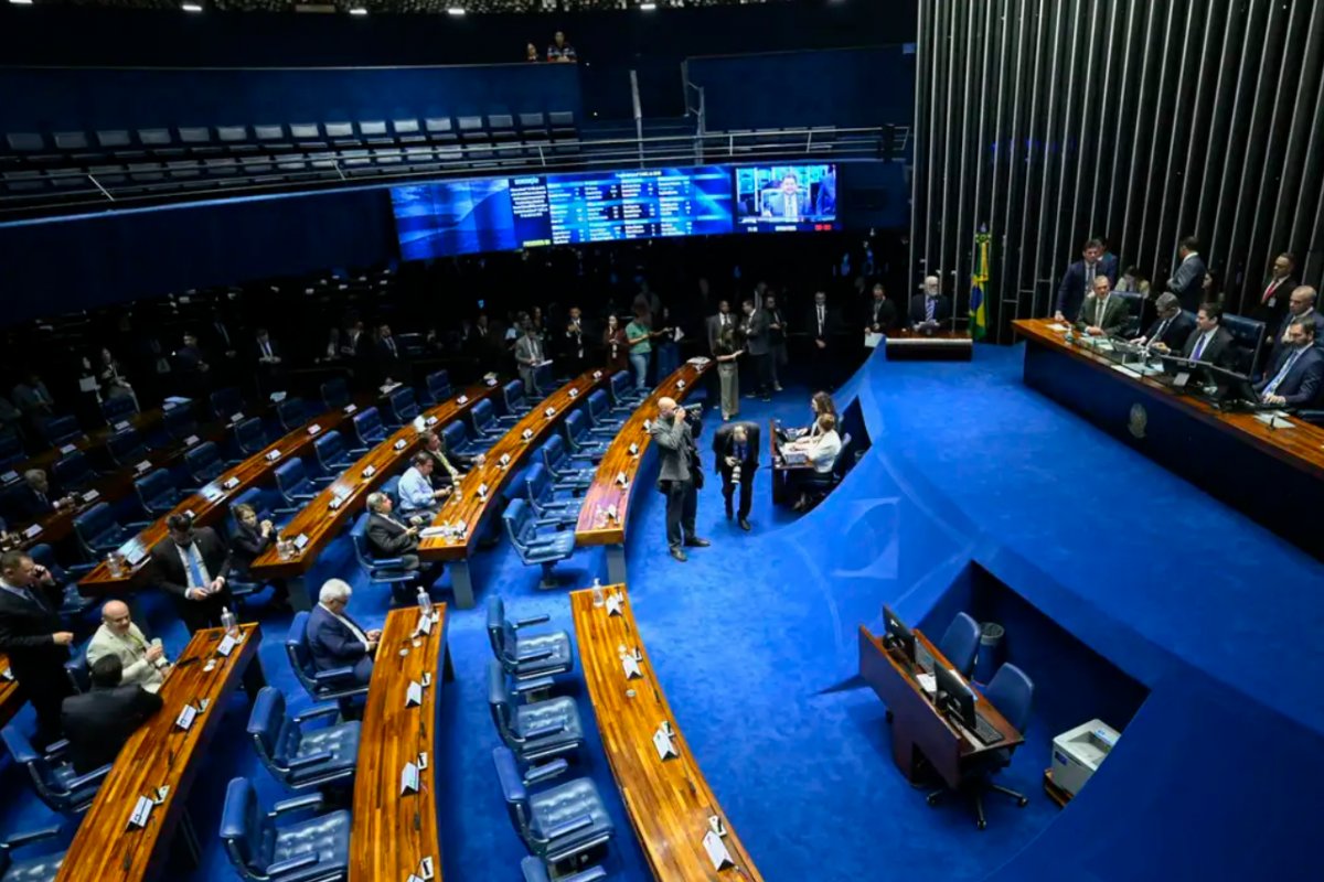 Senadores propõem criação de liderança cristã com assento nas reuniões de líderes do Senado