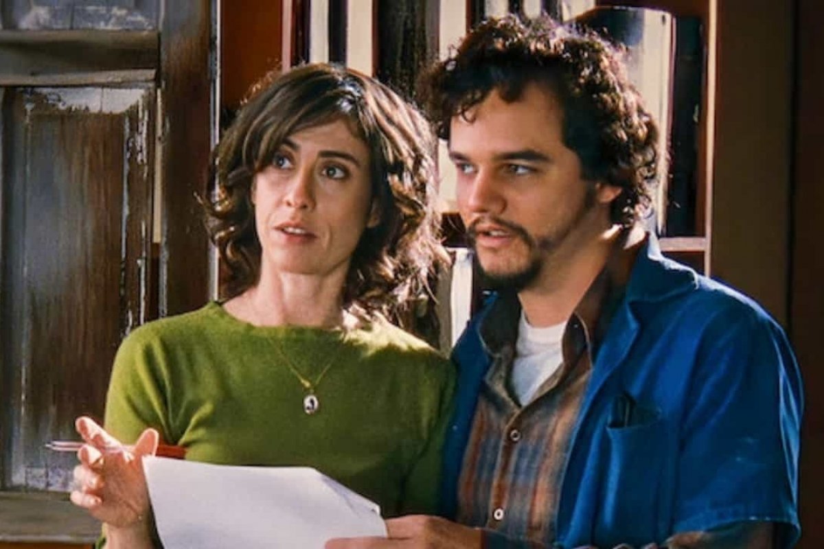 Wagner Moura diz que pegou dicas com Fernanda Torres para campanha ao Oscar