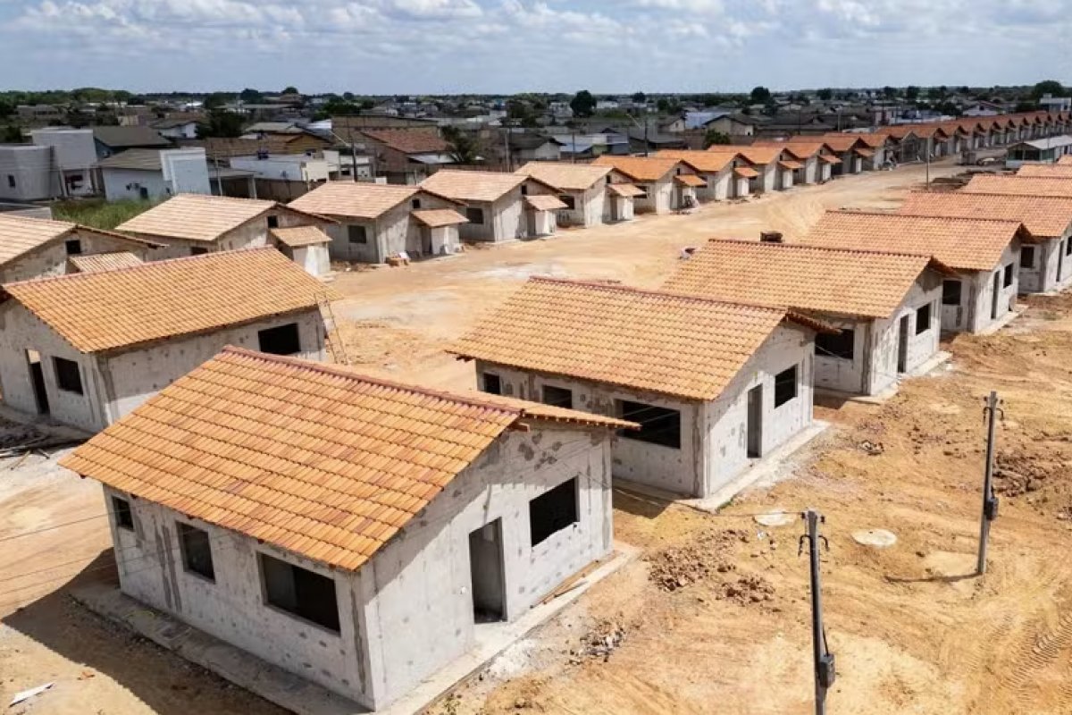 Governo Lula quer elevar teto de imóvel para população de renda mais baixa do Minha Casa Minha Vida