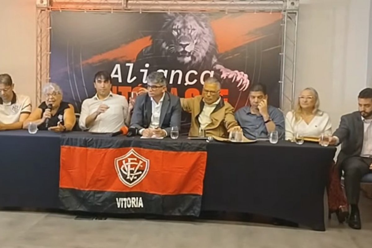 Aliança Vitória SAF anuncia candidatura do ex-jogador Marcone à presidência do Rubro-Negro 
